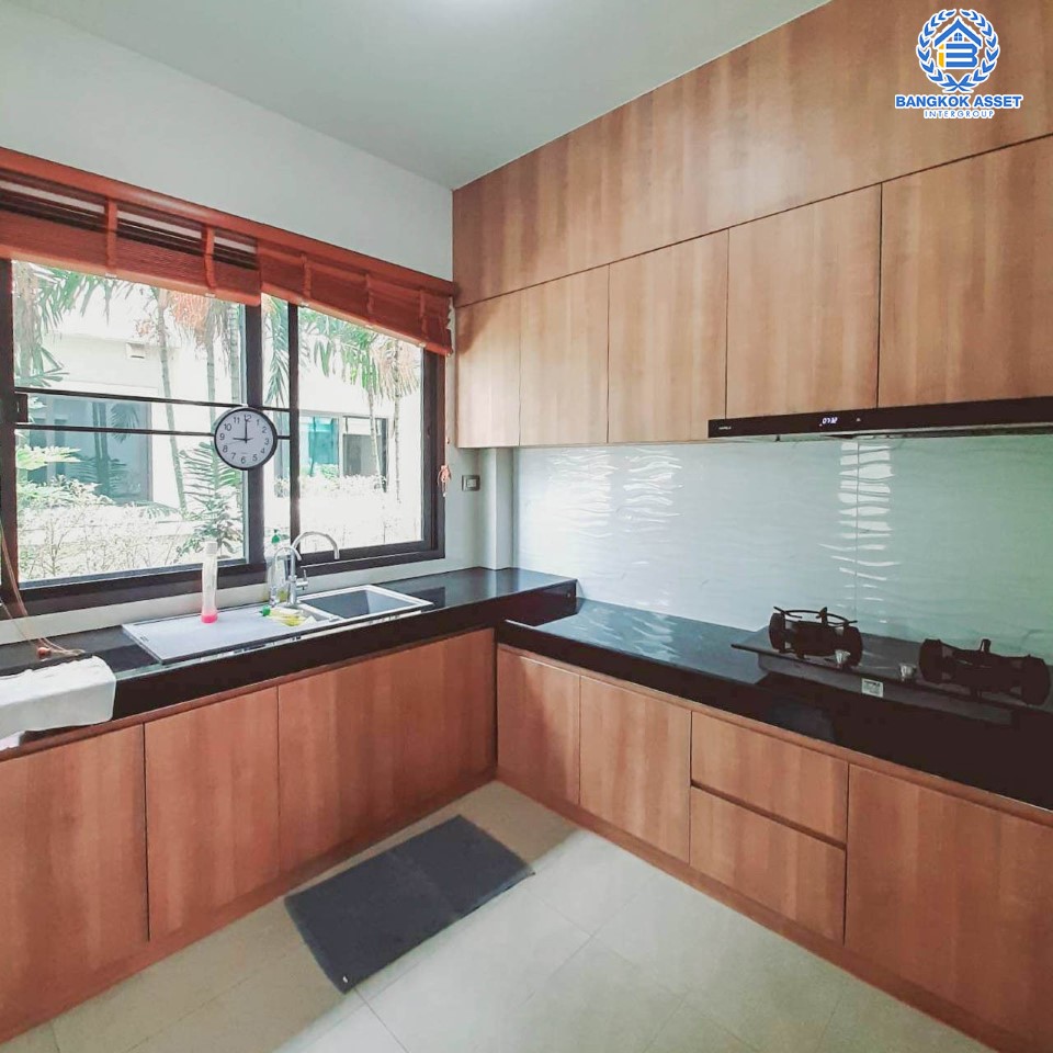 *****บ้านเดี่ยวมือสอง ย่านนนทบุรี ม.เพอร์เฟคมาสเตอร์พีซ รัตนาธิเบศร์ หลังมุม ใหญ่กว่า 150.9 ตร.ว. ฟังก์ชัน 6 ห้องนอน 6 ห้องน้ำ จอดรถได้ 4 คัน พร้อมบรรยากาศโครงการสุด Luxury บนทำเลเชื่อมต่อทุกการเดินทาง เพียง 400 เมตรถึง MRT ไทรม้า ใกล้จุดขึ้นทางด่วนงามวงศ์วาน